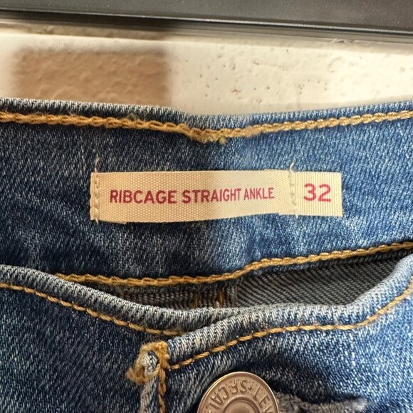 Levi's Ribcage button fly Straight Ankle Jeans Sz 32" - Picture 6 of 12
